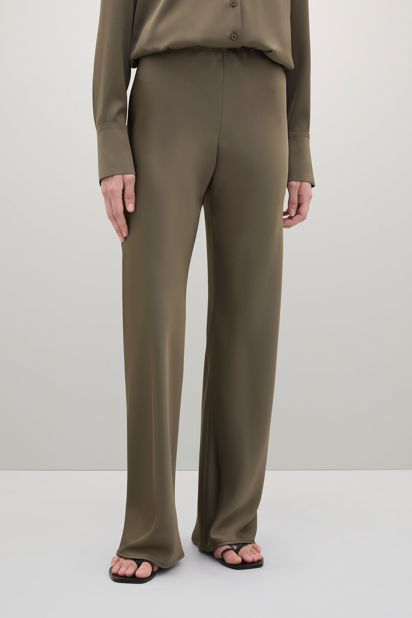 Myrna Pant
