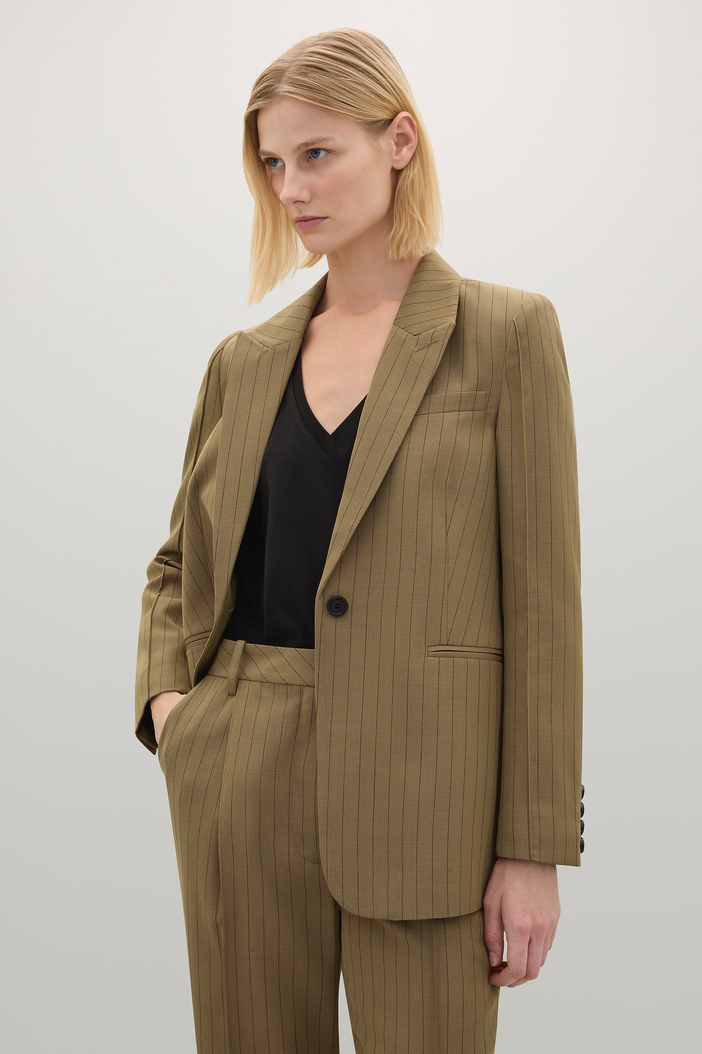 Maya Blazer